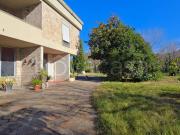 Villa bifamiliare in vendita ad Arrone