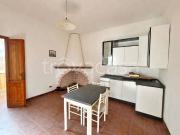 Villa bifamiliare in vendita ad Assemini via Cixerri