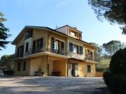 VILLA BIFAMILIARE IN VENDITA VICINO A PESARO