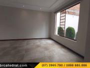 Casa de venta en Av. Roma – código:18154