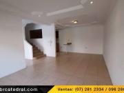Casa de venta en Tejar – código:18133