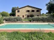 Villa Casale Sant'Ippolito 400m² Amandola