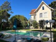 Villa centre ville avec piscine