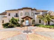 Villa / Chalet de 1130 m2 en venta en Marbella, España