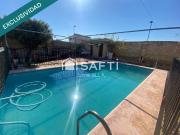 Villa / Chalet de 128 m2 en venta en Torrente, Comunidad...