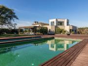 Villa / Chalet de 1672 m2 en venta en Peralada, Cataluña