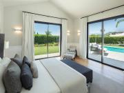 Villa / Chalet de 240 m2 en venta en Marbella, Andalucía