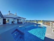 Villa / Chalet de 275 m2 en venta en Pego, Comunidad...