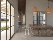 Villa / Chalet de 281 m2 en venta en Santa Maria del...