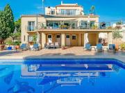 Villa / Chalet de 395 m2 en venta en Calpe, España