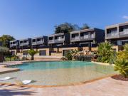 Villa / Chalet de 416 m2 en venta en RUA CANAVEIRA 8,...