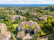 Villa / Chalet de 451 m2 en venta en C. Cactus, 394,...