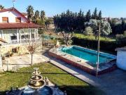 Villa / Chalet de 526 m2 en venta en Zaragoza, España