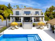 Villa / Chalet de 656 m2 en venta en Marbella, Andalucía