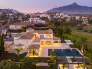 Villa / Chalet de 657 m2 en venta en Marbella, Andalucía