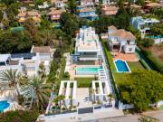 Villa / Chalet de 699 m2 en venta en Marbella, España