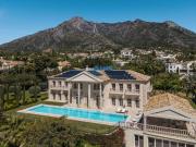 Villa / Chalet de 966 m2 en venta en Marbella, España
