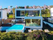 Villa / Chalet de lujo 354 m2 en venta, Marbella, España