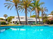 Villa / Chalet de lujo 729 m2 en venta, Málaga, Andalucía