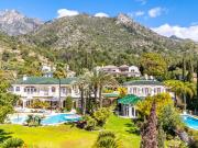 Villa / Chalet de lujo de 2100 m2 en venta en The Golden...
