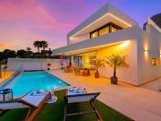 Villa / Chalet de lujo de 275 m2 en venta en Altea,...