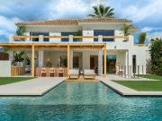 Villa / Chalet de lujo de 419 m2 en venta en Marbella,...