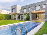 Villa / Chalet de lujo de 464 m2 en venta en Burriana,...