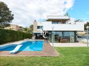 Exclusiva Villa / Chalet de 530 m2 en venta en Cunit,...