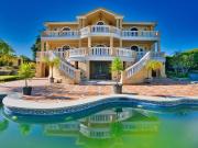 Villa Chalet, Estepona, Costa del Sol. 9 Dormitorios, 9...