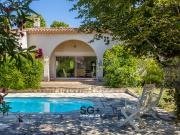 VILLA CHATEAU GOMBERT