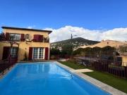VILLA CINQ CHAMBRES ET PISCINE VUE MER