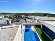 VILLA CON 8 DORMITORIOS, 8 BAÑOS Y PISCINA PRIVADA EN...