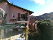 Villa con box a Giaveno