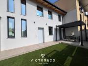 Villa con box in vicolo g. brustio 1, Galliate