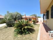 Villa con giardino a Anzio