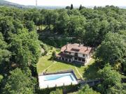 Villa con giardino a Arezzo