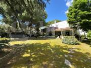 Villa con giardino a Bari