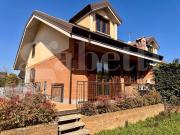 Villa con giardino a Bruino