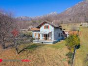 Villa con giardino a Cantalupa