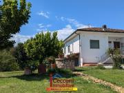 Villa con giardino a Cerreto Guidi