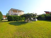 Villa con giardino a Gorla Minore