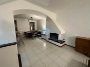 Villa con giardino a Ortonovo