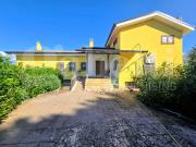 Villa con giardino a Paliano