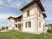 Villa con giardino a Pisa