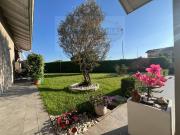 Villa con giardino a Tribiano