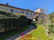 Villa con giardino a Vinci