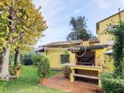 Villa con giardino, Capannori colle di compito