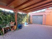 Villa con giardino, Cascina casciavola