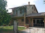 Villa con giardino, Castiglione del Lago gioiella