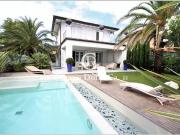Villa con giardino, Forte dei Marmi vittoria apuana